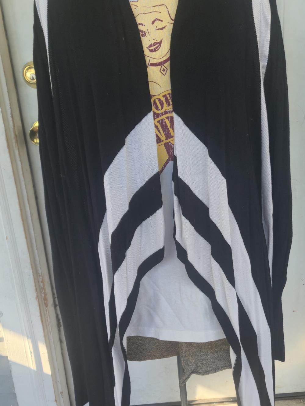 Roz & Ali Black and White Striped Open Front Cardigan